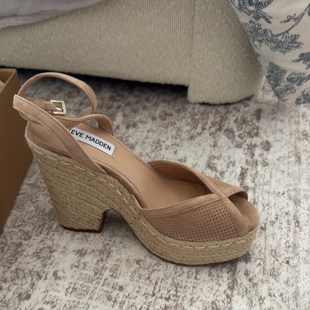 Steve Madden Tan Espadrille Platform Sandals